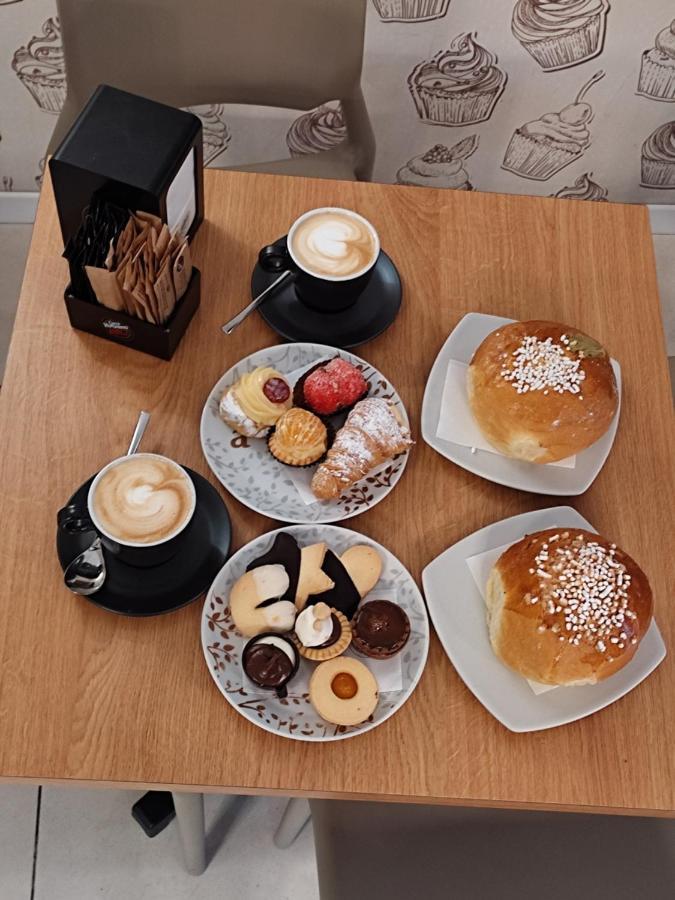 지오비나조 Vento Di Bolina B&B 외부 사진